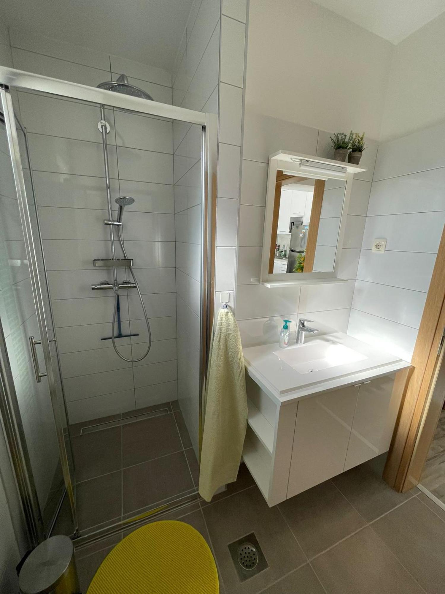 Family Apartment B&B Biograd Na Moru Exterior foto